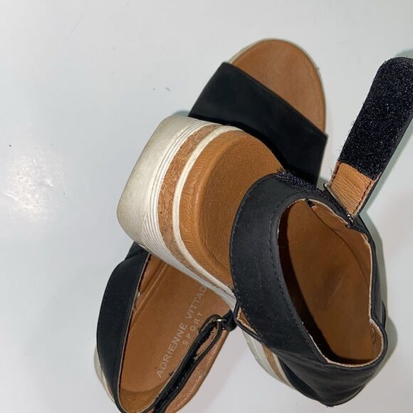 Adrienne Vittadini Sport Black and Tan Sandals Modern Design Women Size 8 - Picture 10 of 15